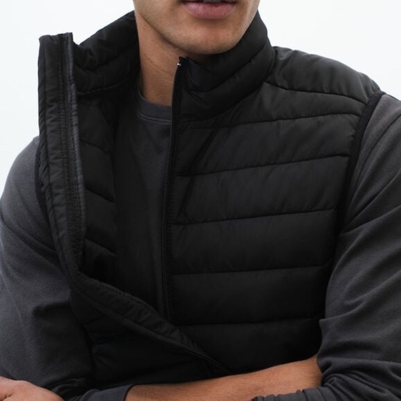 Aeropostale Unisex Black Quilted Puffer Vest - Picture 3 of 12